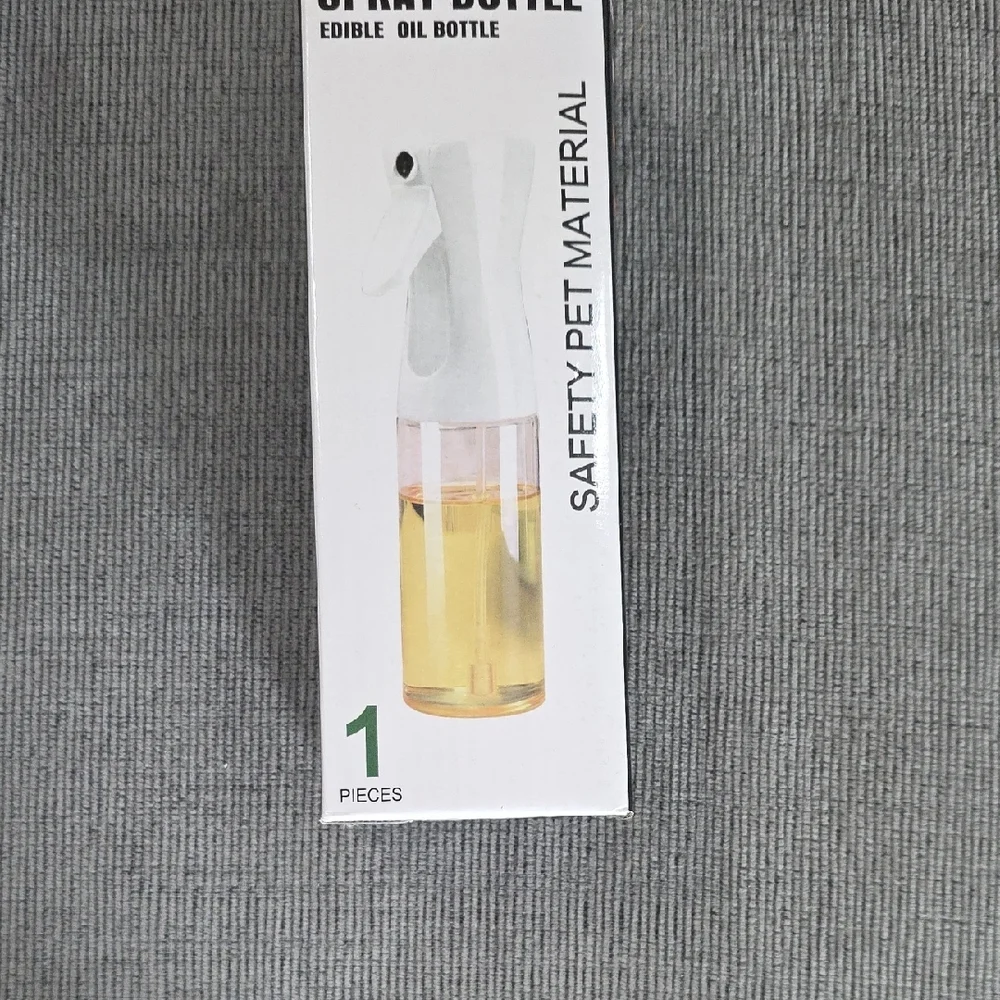 Oxo Good Grips Soap Dispensing Dish Brush and Grater And Spray Bottle‎ Set